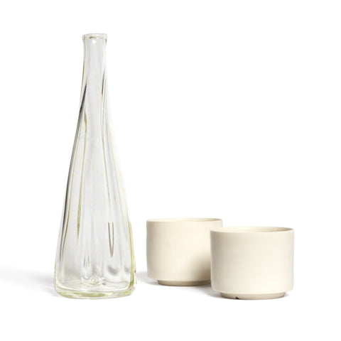 Masa Designs: Amber Sake Carafe and Kohiki Guinomi Sake Cups Set
