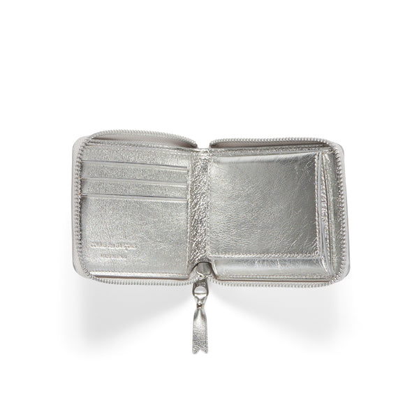 Interior of Comme des Garçons: Gold Line Wallet in silver