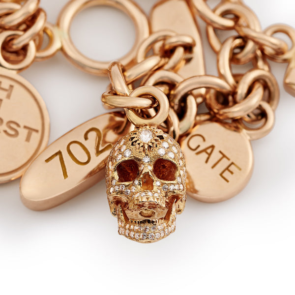 Detail of Damien Hirst: Pill Bracelet with Diamond Skull (Rose Gold)