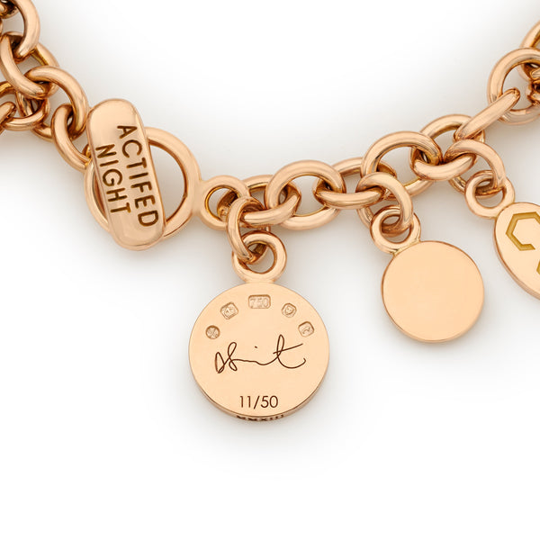 Detail of Damien Hirst: Pill Bracelet with Diamond Skull (Rose Gold)